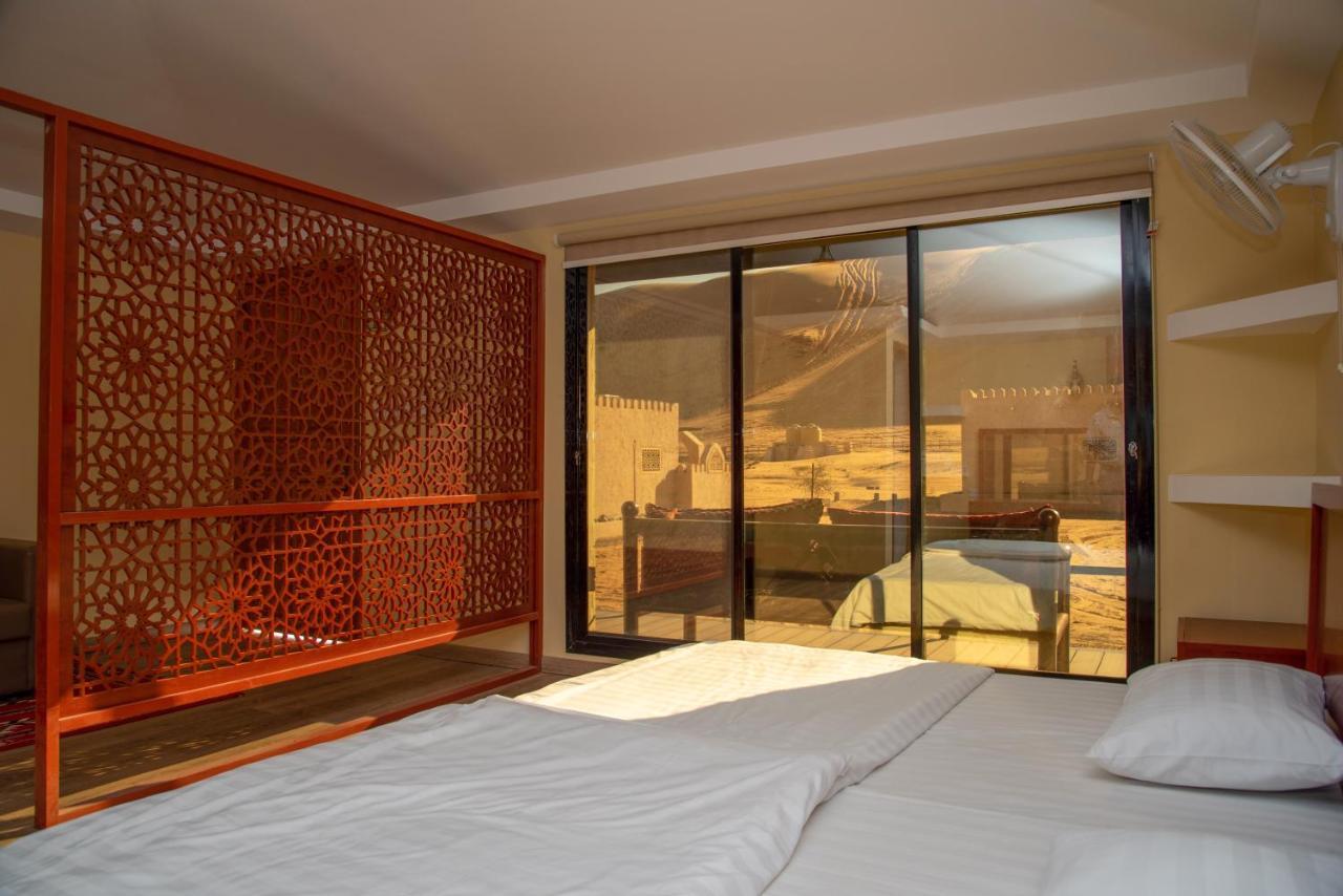 Tente de luxe Arabian Oryx Camp 3*
