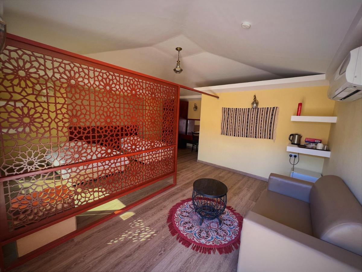 Arabian Oryx Camp Tente de luxe Shāhiq