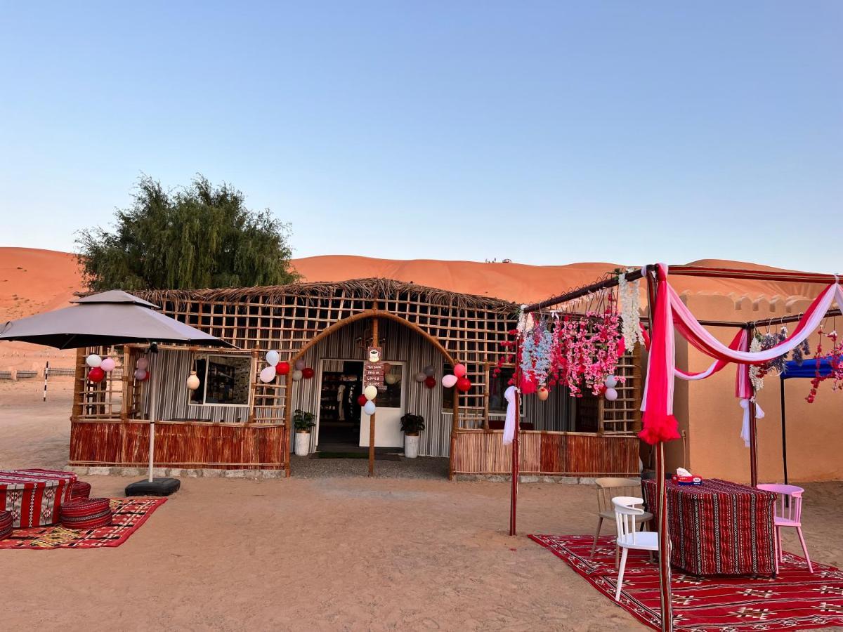 Tente de luxe Arabian Oryx Camp 3*
